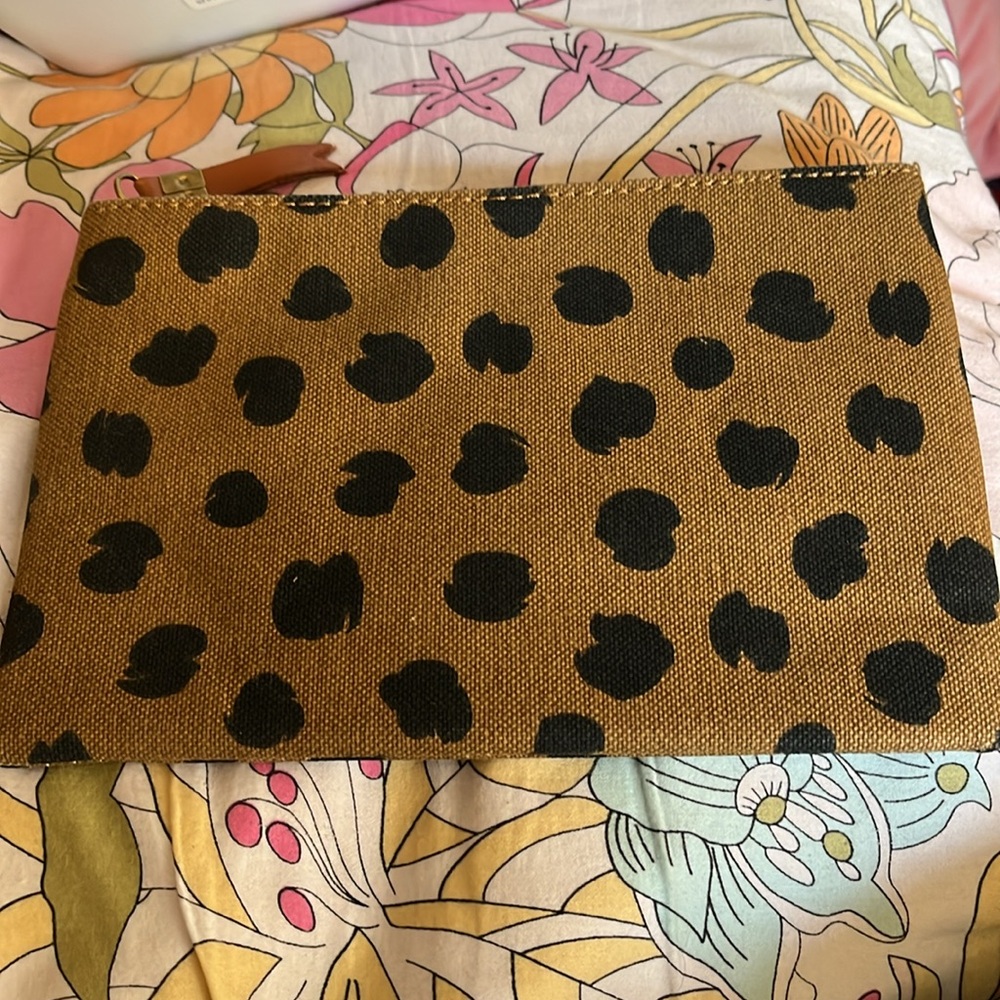 New Madewell abstract leopard print canvas pouch NWOT